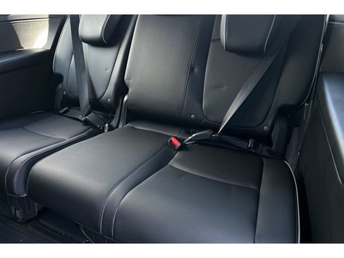 New 2026 Honda Odyssey Elite image 18