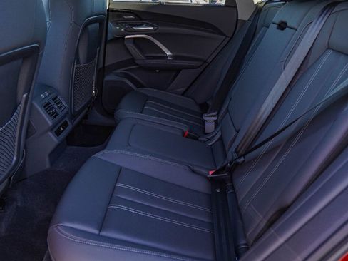 New 2025 Audi Q5 Premium Plus image 22