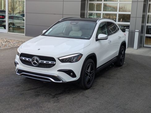 New 2026 Mercedes-Benz GLA 250 4MATIC image 8