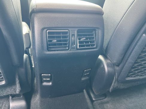 Used 2019 Toyota 4Runner Limited AWD/4WD image 38