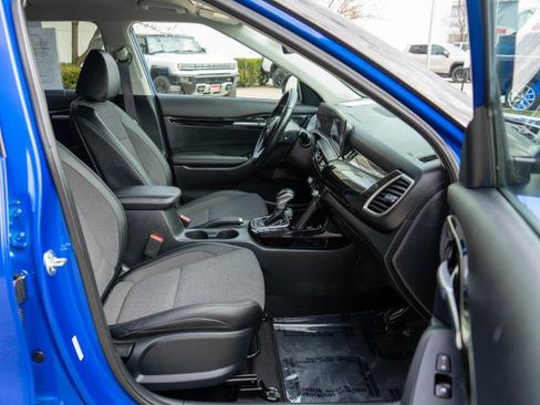 Certified 2024 Kia Seltos S image 10