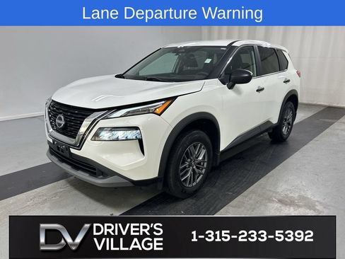 Used 2023 Nissan Rogue S AWD/4WD image 5