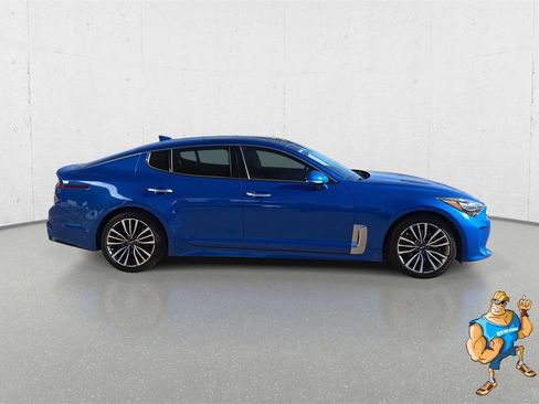 Used 2019 Kia Stinger w/ Sun & Sound Package image 4