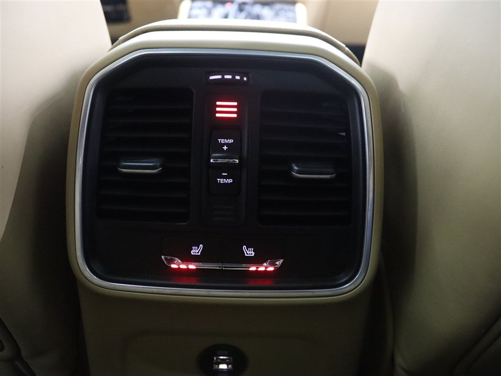 Used 2017 Porsche Macan S AWD/4WD image 24