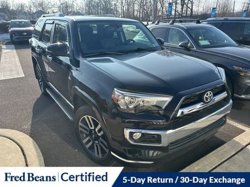 Used 2018 Toyota 4Runner Limited image 14
