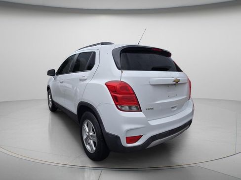 Used 2020 Chevrolet Trax LT image 5
