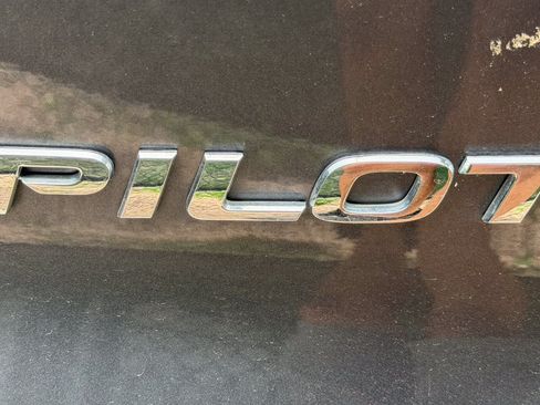 Used 2022 Honda Pilot Elite image 19