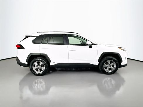 Certified 2025 Toyota RAV4 XLE image 16