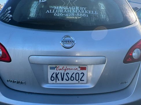 Used 2010 Nissan Rogue S image 16