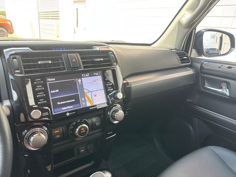 Used 2024 Toyota 4Runner TRD Off-Road Premium w/ Off Road Premium Plus Package image 16