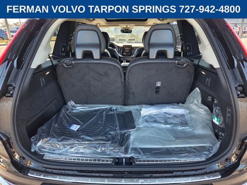 New 2026 Volvo XC90 B6 Ultra w/ Lounge Package image 18