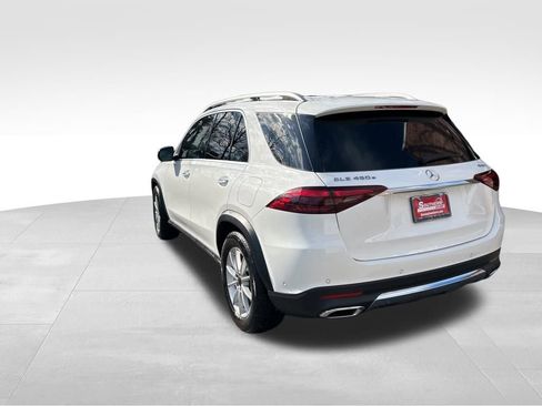 Used 2024 Mercedes-Benz GLE 450e 4MATIC image 3