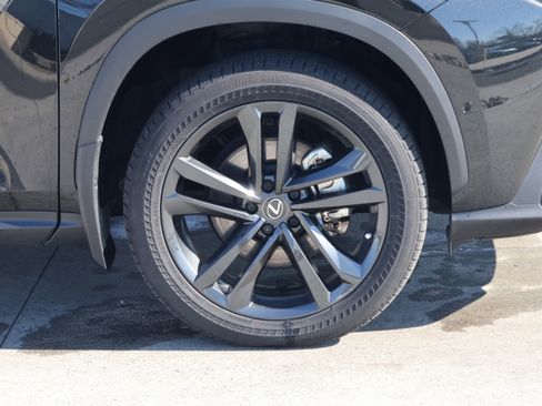 Used 2025 Lexus NX 450h+ AWD w/ Luxury Package image 11