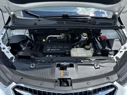 Used 2020 Buick Encore Preferred w/ Safety Package FWD image 19