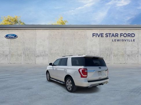 Used 2018 Ford Expedition XLT w/ Equipment Group 202A RWD image 6