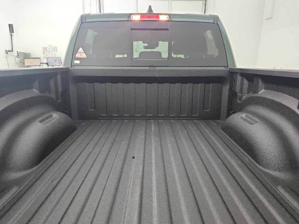 New 2026 RAM 1500 Big Horn AWD/4WD image 30