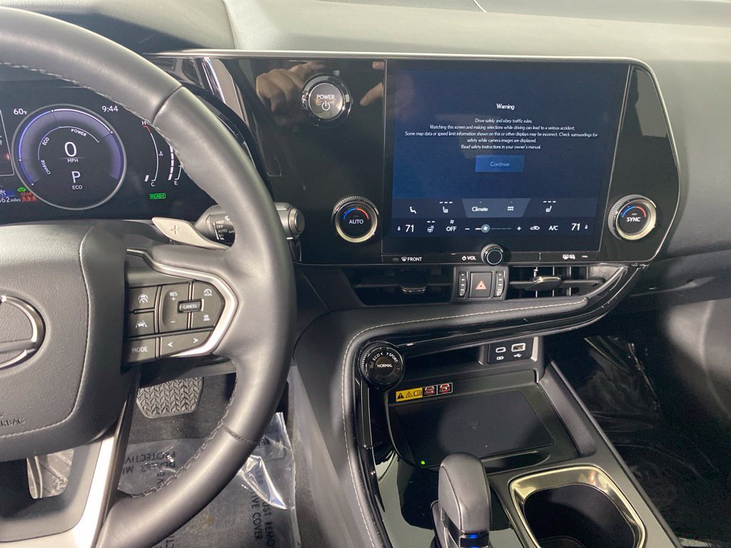 Used 2025 Lexus NX 350h AWD w/ Accessory Package (2T) image 13