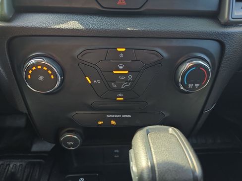 Used 2019 Ford Ranger XL w/ Equipment Group 101A Mid AWD/4WD image 18