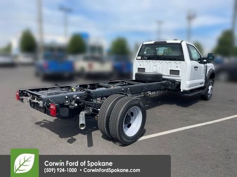 New 2025 Ford F550 4x4 Regular Cab Super Duty image 11