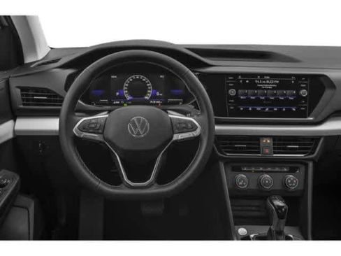 Used 2023 Volkswagen Taos SE AWD/4WD image 7