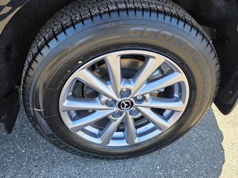 New 2025 MAZDA CX-5 AWD 2.5 S w/ Preferred Package image 6