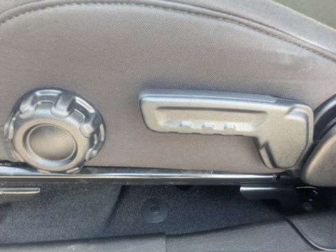 Used 2022 Jeep Wrangler Unlimited Sport image 20