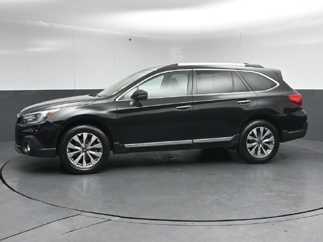 Used 2019 Subaru Outback 2.5i Touring w/ Popular Package #3A AWD/4WD image 4
