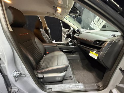 New 2026 Nissan Rogue SV image 19