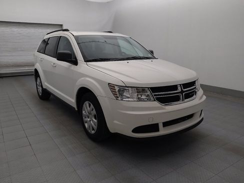 Used 2017 Dodge Journey SE w/ Flexible Seating Group image 13