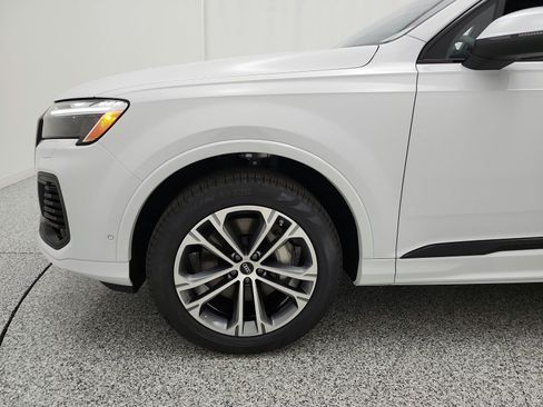New 2026 Audi Q7 2.0T Premium Plus AWD/4WD image 13