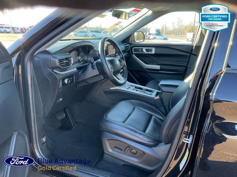 Certified 2023 Ford Explorer XLT w/ Equipment Group 202A image 17