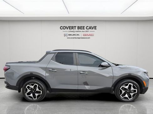 Used 2023 Hyundai Santa Cruz Limited image 11