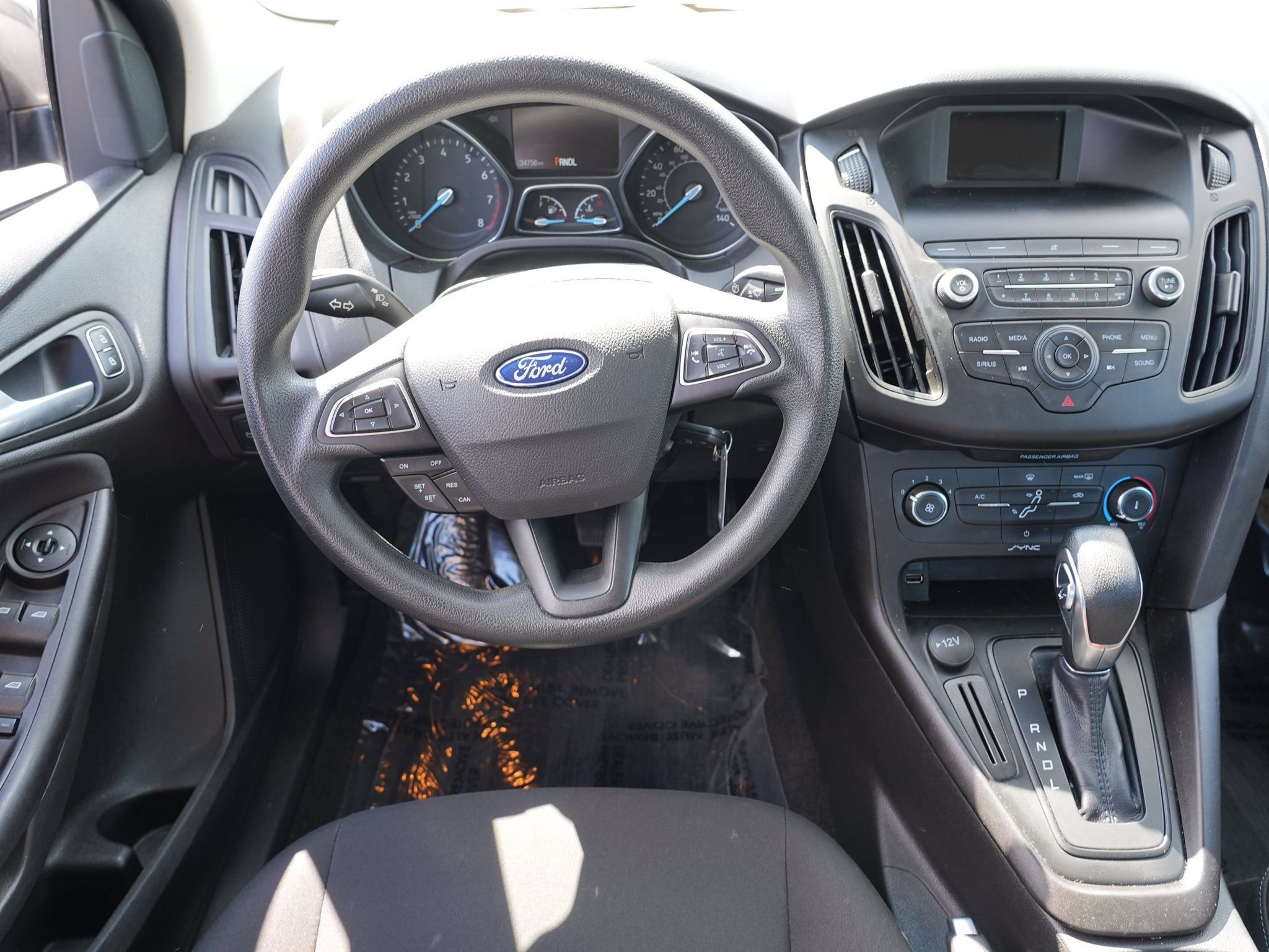 Used 2018 Ford Focus SE FWD image 21