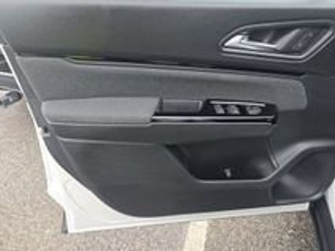 Used 2024 Honda Prologue EX image 21