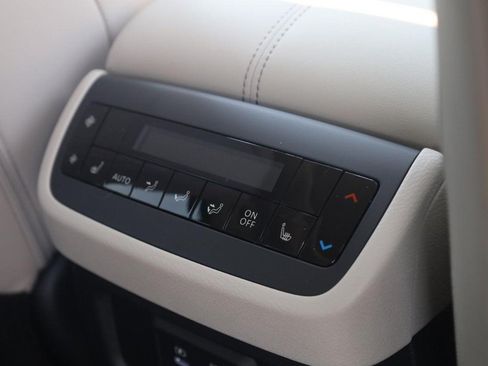 New 2026 Nissan Pathfinder SL w/ SL Premium Package AWD/4WD image 23