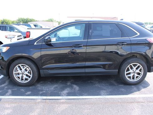 Certified 2024 Ford Edge SEL w/ Convenience Package AWD/4WD image 8