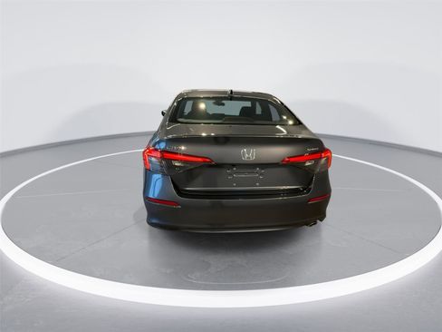 Used 2022 Honda Civic Sport image 5