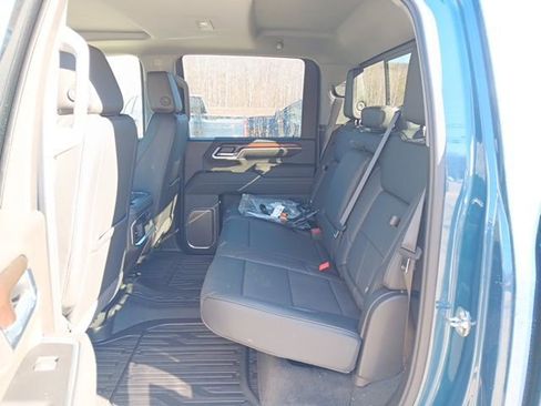 New 2026 GMC Sierra 2500 Denali AWD/4WD image 7