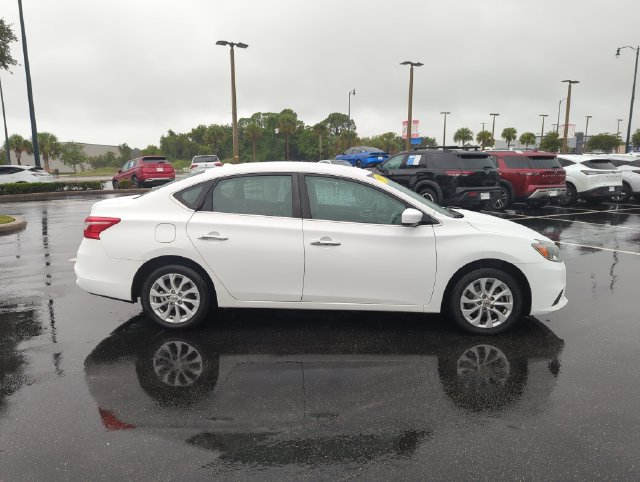 Used 2019 Nissan Sentra SV FWD image 3