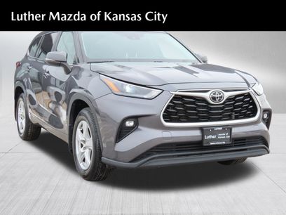 Used 2024 Toyota Highlander LE