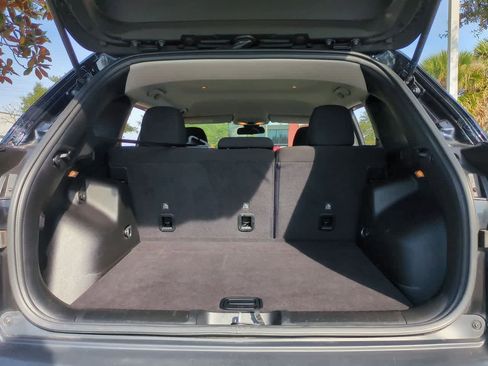 Used 2020 Jeep Cherokee Latitude image 34