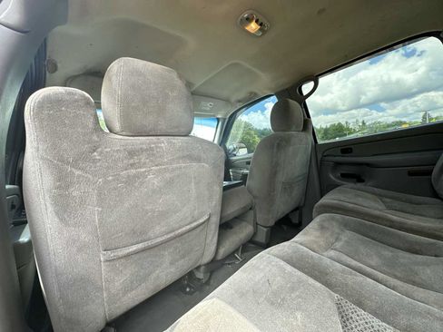 Used 2006 Chevrolet Avalanche LS RWD image 19