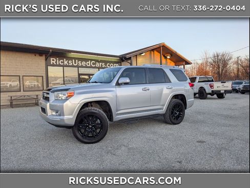 Used 2011 Toyota 4Runner Limited image 1