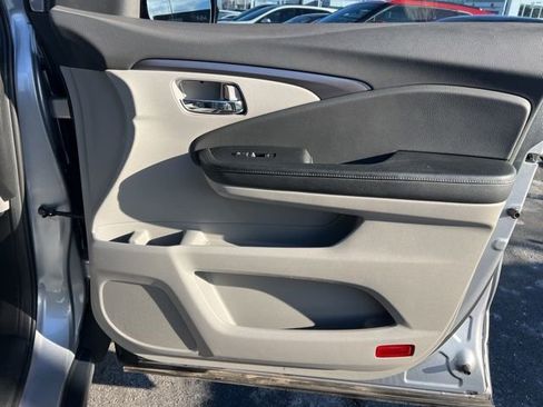 Used 2017 Honda Pilot EX-L image 36