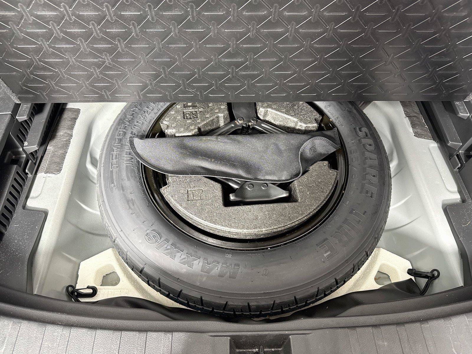Certified 2025 Toyota RAV4 XLE AWD/4WD image 39