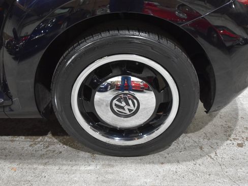 Used 2016 Volkswagen Beetle 1.8T S image 43