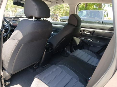 Used 2020 Honda CR-V LX image 12