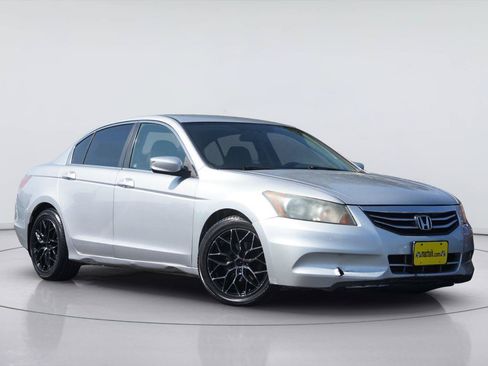 Used 2012 Honda Accord LX image 2