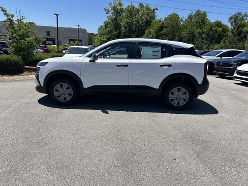 New 2026 Nissan Kicks S FWD image 4