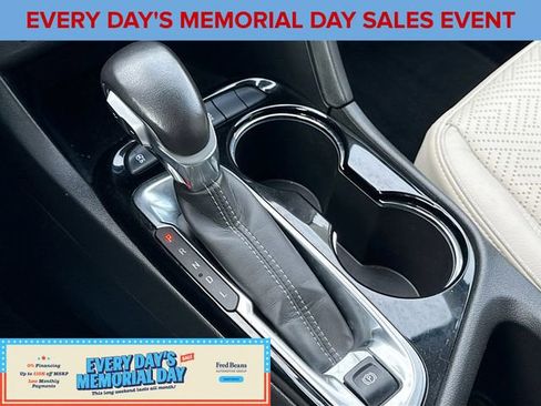 Used 2021 Buick Encore GX Essence w/ Advanced Technology Package AWD/4WD image 17
